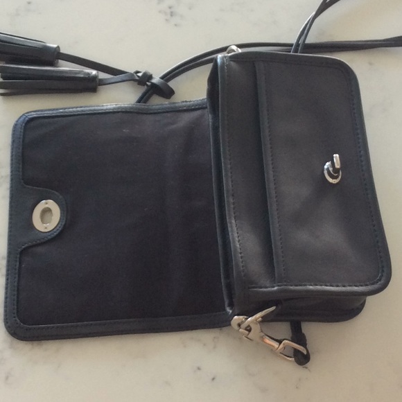 COACH CLASSIC FOLD OVER CROSSBODY LEATHER BAG - Picture 5 of 10